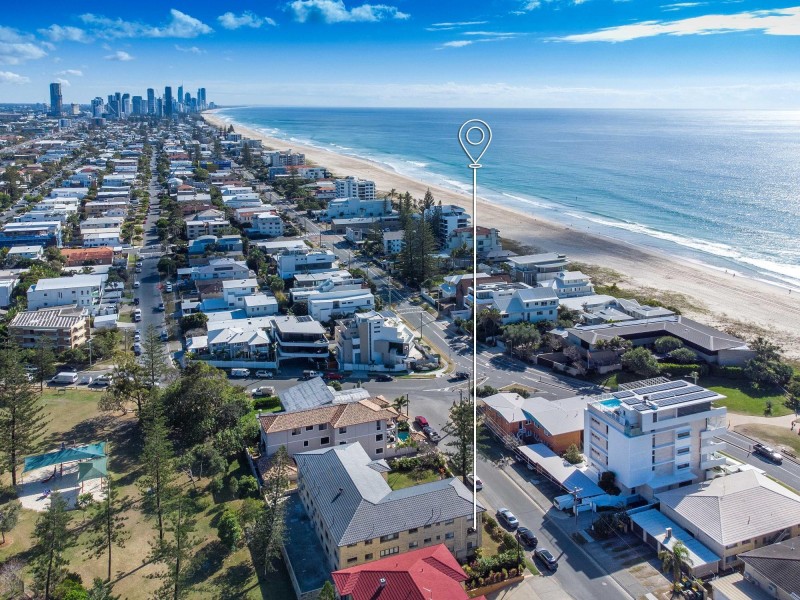 5/10 Fraser Avenue, Miami QLD 4220