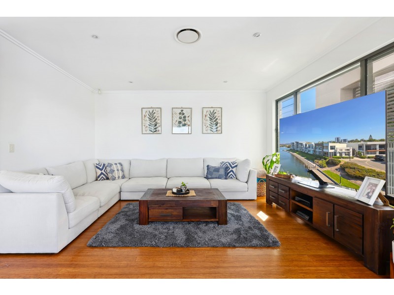 5/9 Moores Crescent, Varsity Lakes QLD 4227