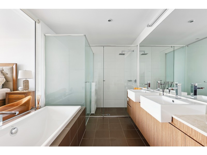 5/9 Moores Crescent, Varsity Lakes QLD 4227