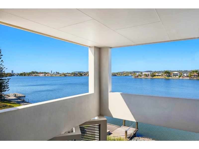 5/9 Moores Crescent, Varsity Lakes QLD 4227