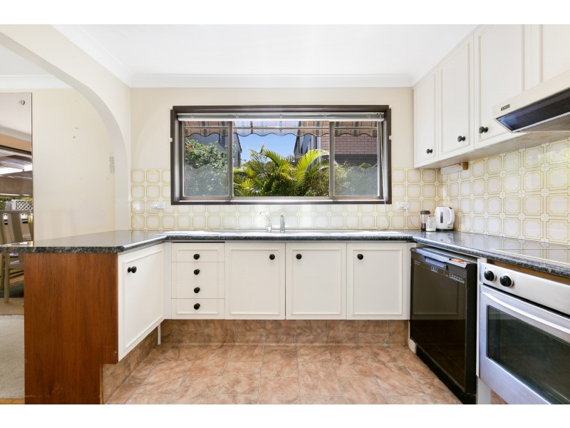2/1 Havana Key, Broadbeach Waters QLD 4218
