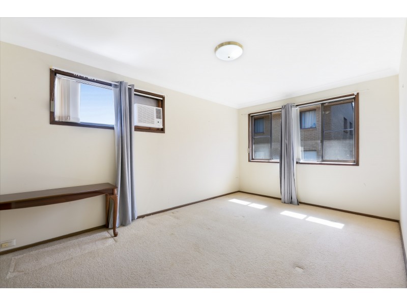 2/1 Havana Key, Broadbeach Waters QLD 4218