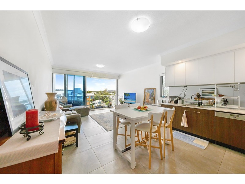 3210/397 Christine Avenue, Varsity Lakes QLD 4227