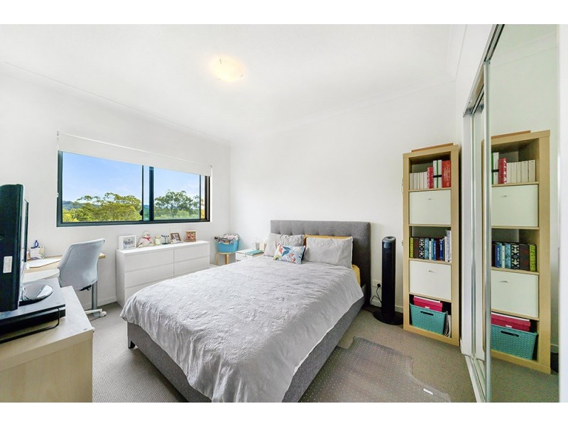 3210/397 Christine Avenue, Varsity Lakes QLD 4227