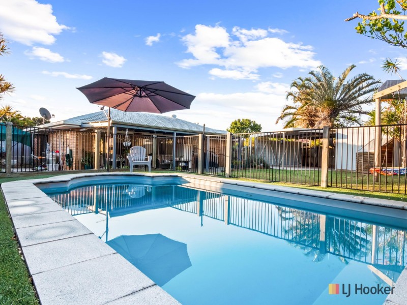 8 Hart Court, Murrumba Downs QLD 4503