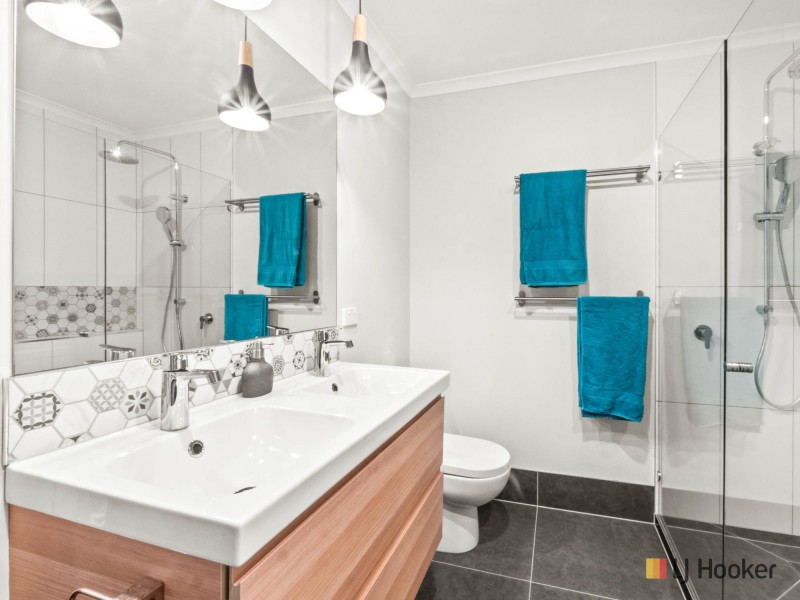 8 Hart Court, Murrumba Downs QLD 4503