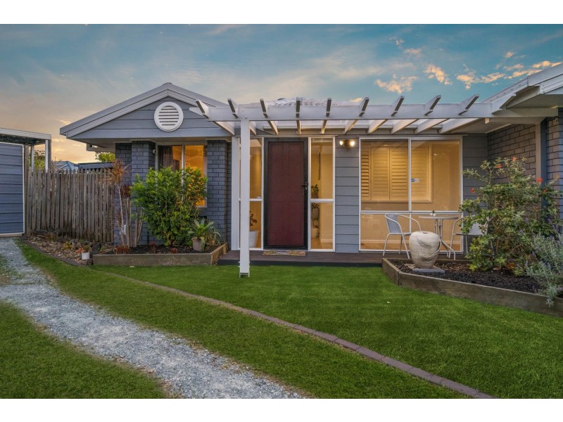 8 Hart Court, Murrumba Downs QLD 4503