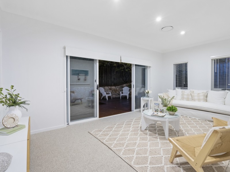 21 Worchester Terrace, Reedy Creek QLD 4227