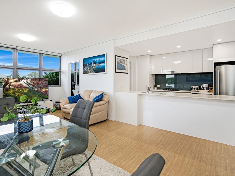 2112/42 Laver Drive, Robina QLD 4226