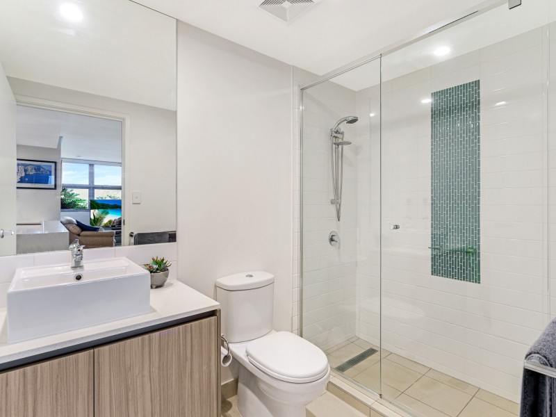 2112/42 Laver Drive, Robina QLD 4226