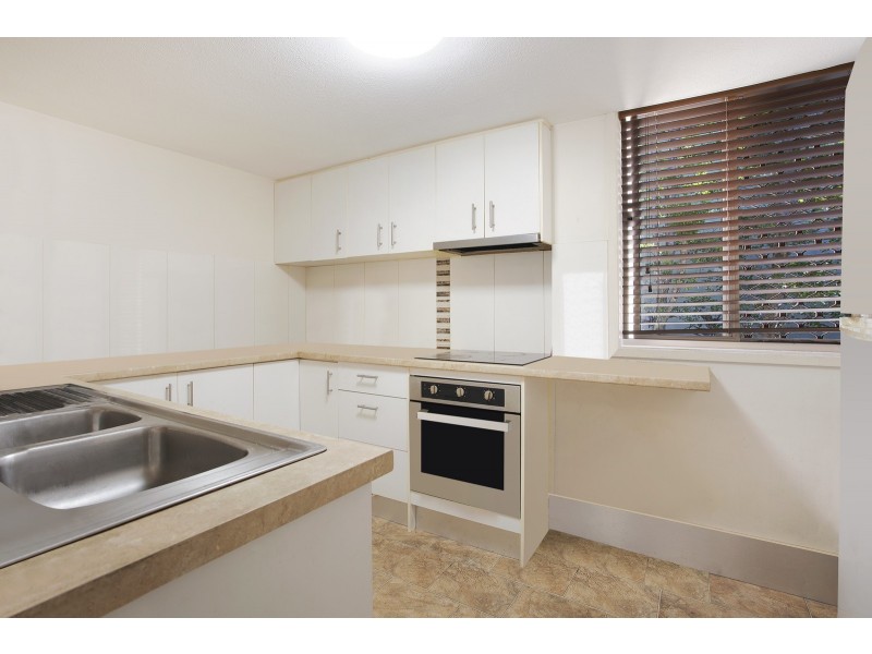 3/6 Stephens Street, Burleigh Heads QLD 4220