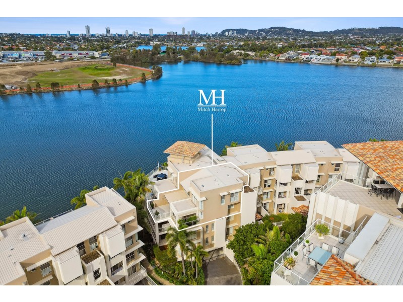 183/251 Varsity Parade, Varsity Lakes QLD 4227