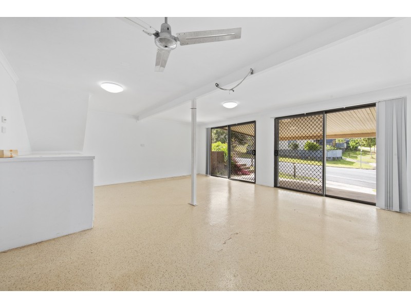 76 Mingaletta Drive, Ashmore QLD 4214