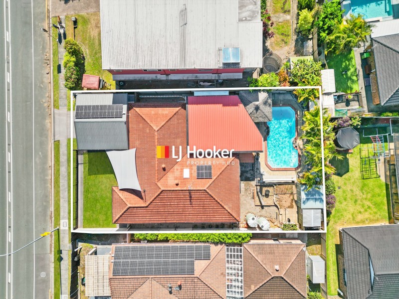 56 Chisholm Road, Carrara QLD 4211