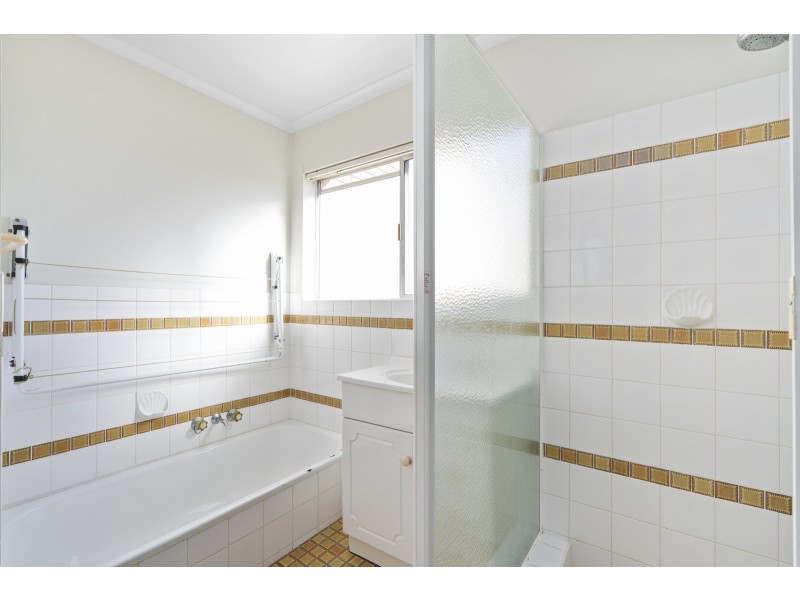 11/5 Christine Avenue, Miami QLD 4220