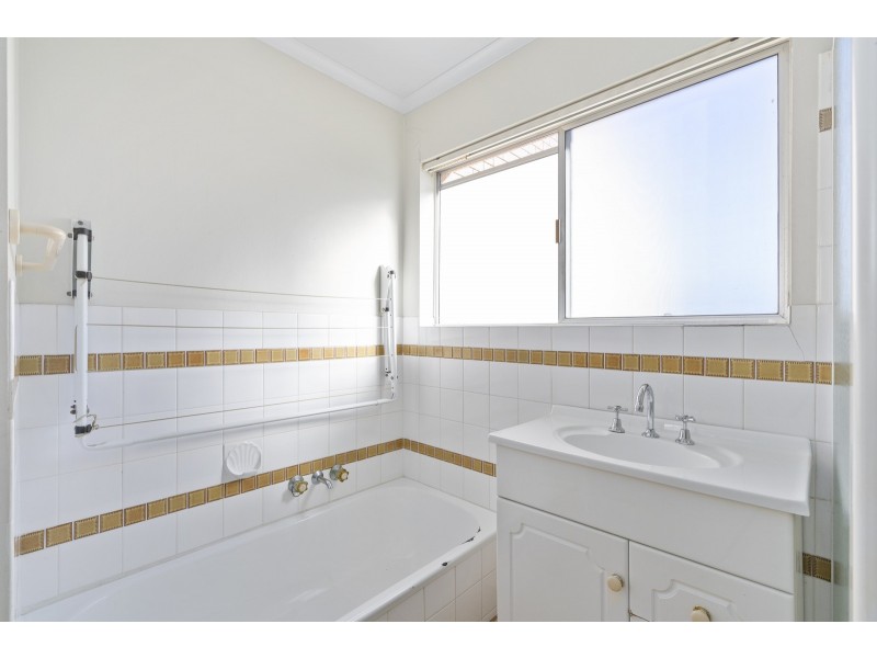 11/5 Christine Avenue, Miami QLD 4220
