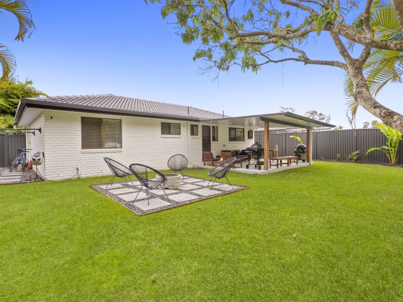9 Guthrie Parade, Carrara QLD 4211