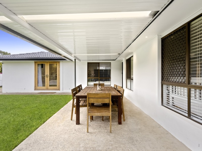 9 Guthrie Parade, Carrara QLD 4211