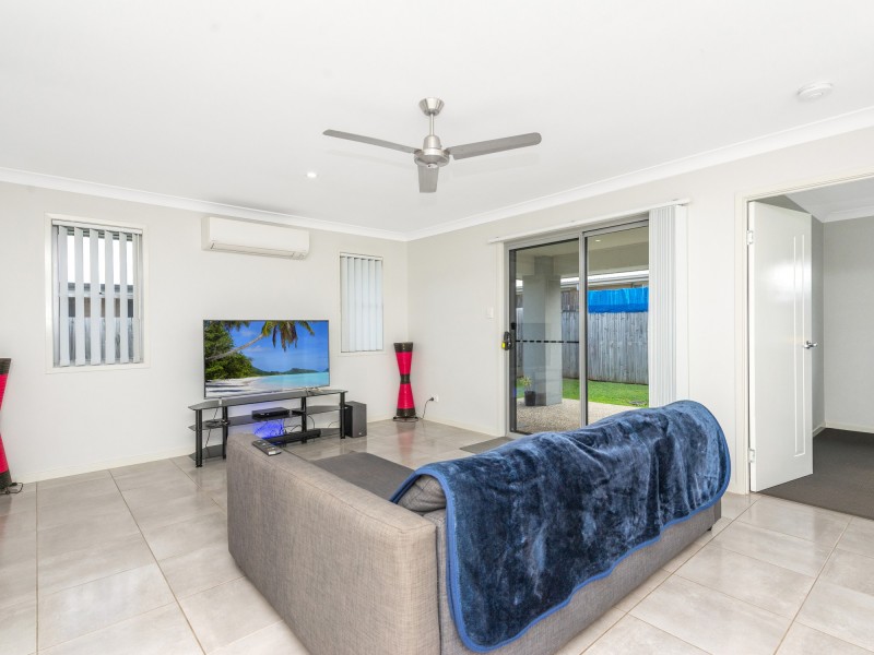 40 Phoebe Way, Gleneagle QLD 4285