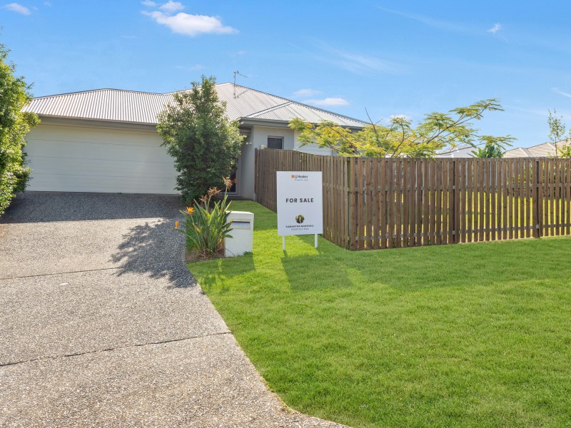 40 Phoebe Way, Gleneagle QLD 4285