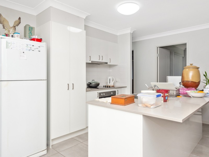 40 Phoebe Way, Gleneagle QLD 4285