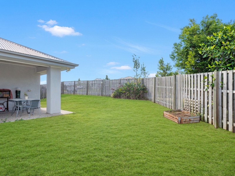 40 Phoebe Way, Gleneagle QLD 4285