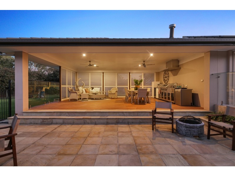 31 Vince Hinde Drive, Worongary QLD 4213