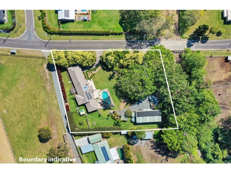 31 Vince Hinde Drive, Worongary QLD 4213