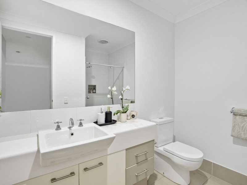 27 Culgoora Crescent, Reedy Creek QLD 4227