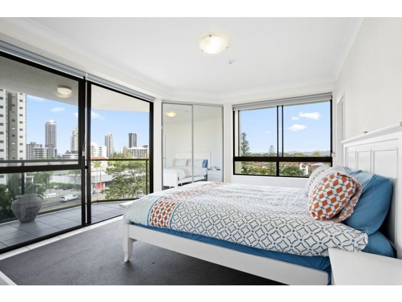 22/2890 Gold Coast Highway, Surfers Paradise QLD 4217
