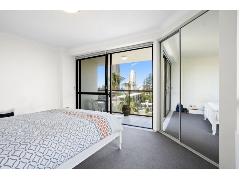 22/2890 Gold Coast Highway, Surfers Paradise QLD 4217