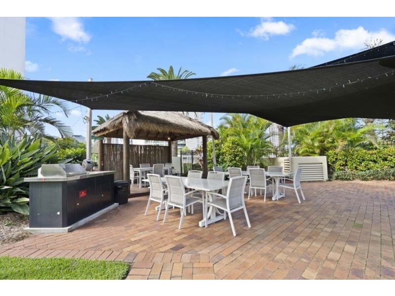 22/2890 Gold Coast Highway, Surfers Paradise QLD 4217