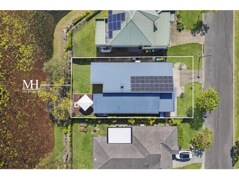 3 Laura Place, Varsity Lakes QLD 4227