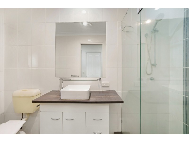 2 Colonial Court, Mudgeeraba QLD 4213