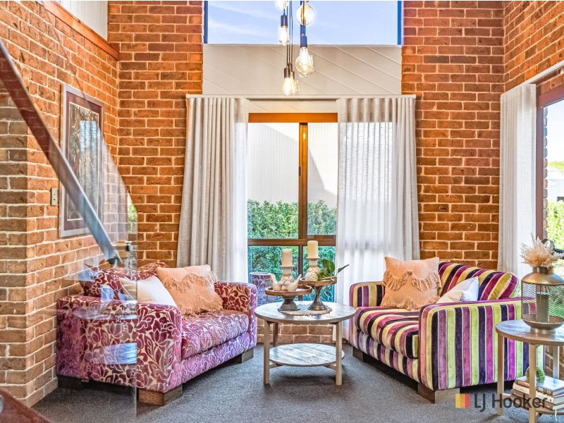 1027 Stapylton Jacobs Well Road, Woongoolba QLD 4207