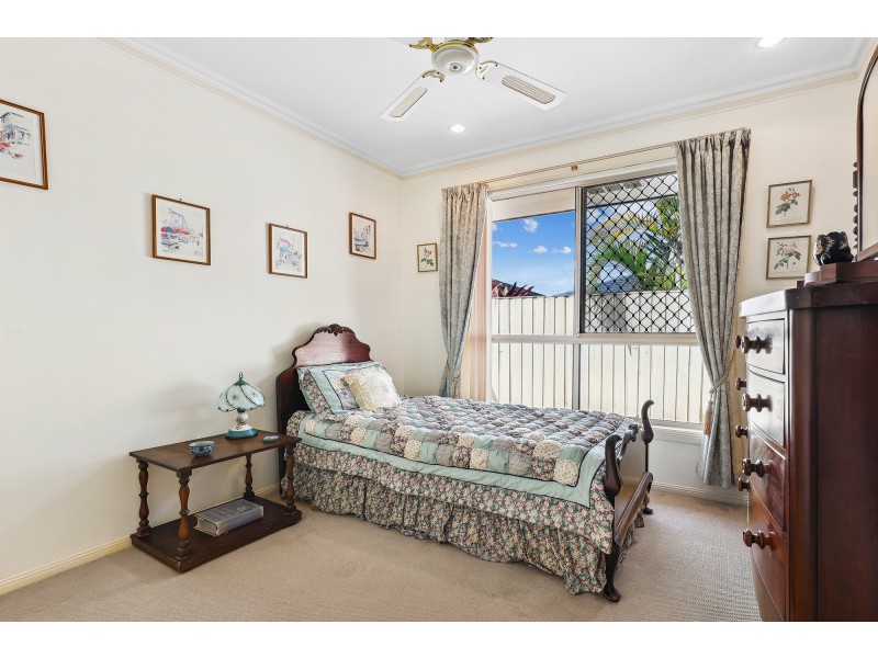 2/12 Washington Court, Varsity Lakes QLD 4227