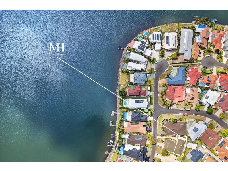 2/12 Washington Court, Varsity Lakes QLD 4227