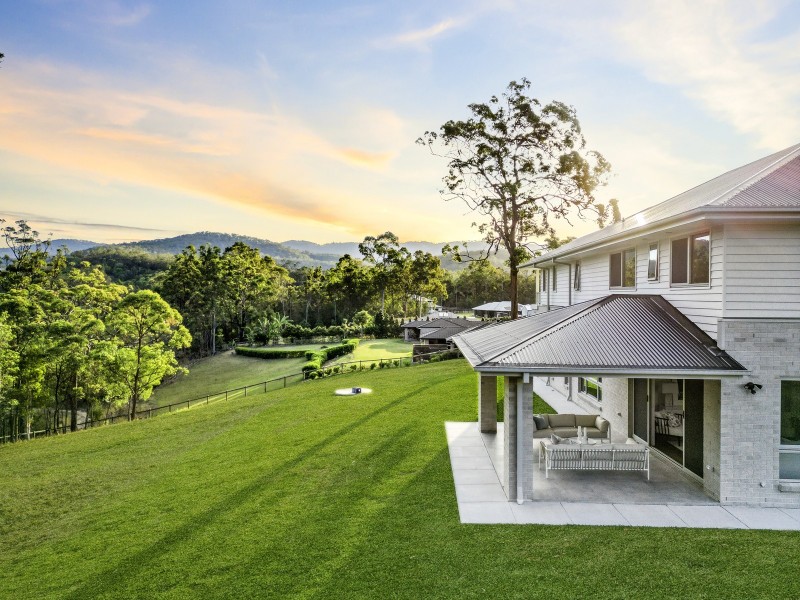 43 Whiptail Place, Advancetown QLD 4211