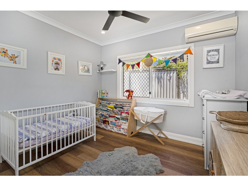 35 Cootharaba Drive, Helensvale QLD 4212