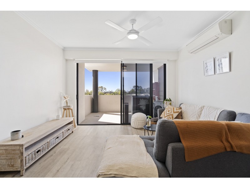 114/1-25 Parnell Boulevard, Robina QLD 4226