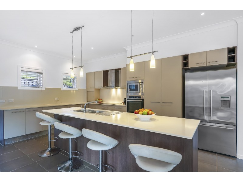 32 Southern Skies Avenue, Reedy Creek QLD 4227