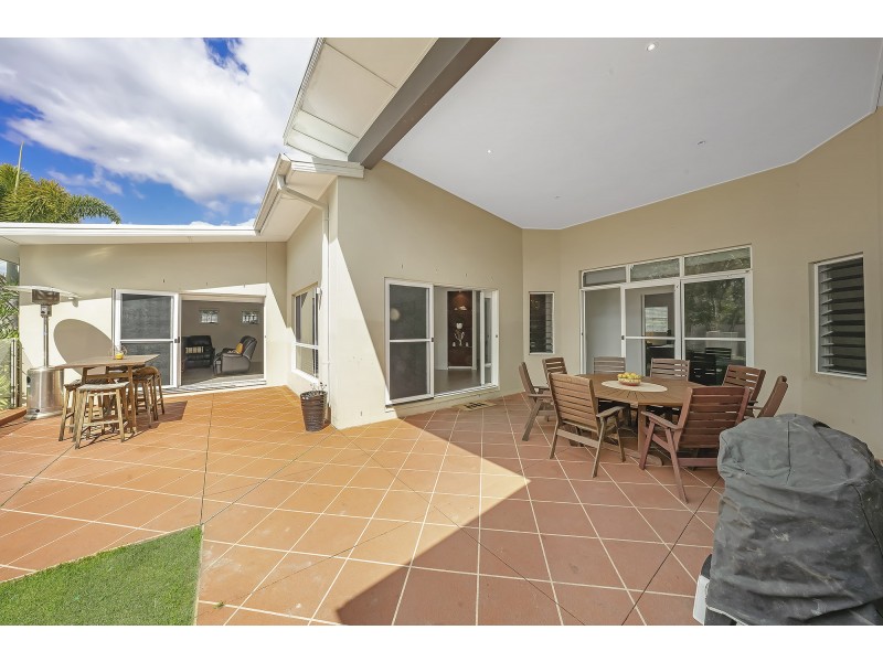 32 Southern Skies Avenue, Reedy Creek QLD 4227