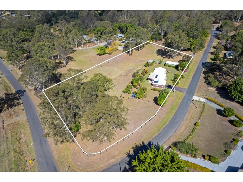 2-16 Curio Court, Tamborine QLD 4270