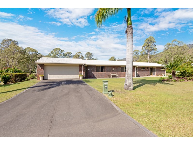 2-16 Curio Court, Tamborine QLD 4270