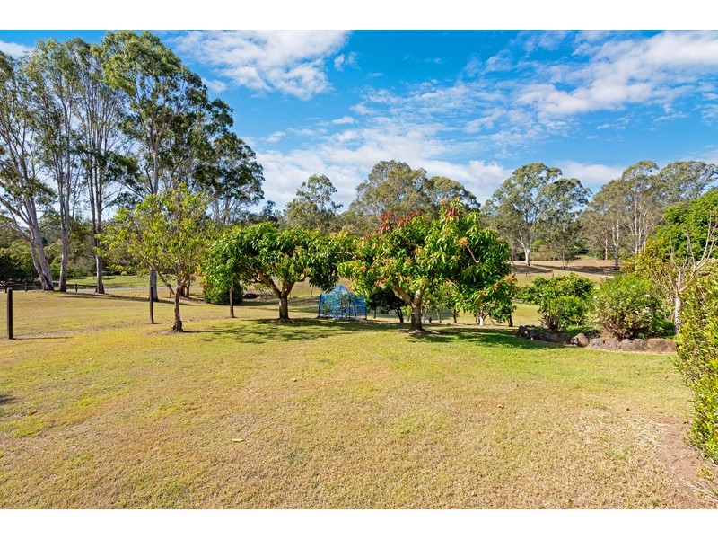 2-16 Curio Court, Tamborine QLD 4270