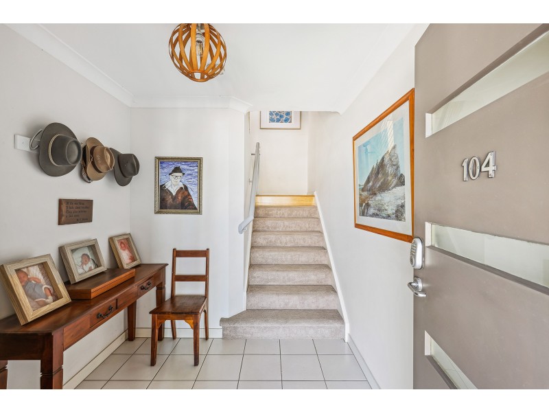 104/19 Carina Peak Drive, Varsity Lakes QLD 4227