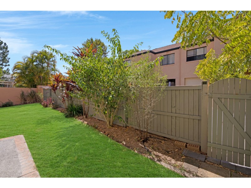 1/14 Gammon Drive, Varsity Lakes QLD 4227