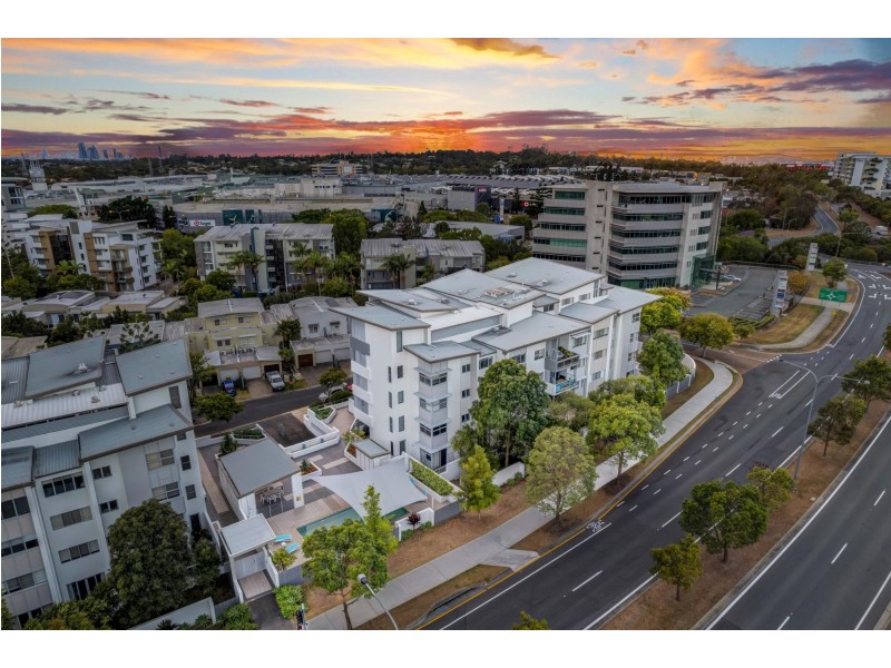 119/60 Riverwalk Avenue, Robina QLD 4226