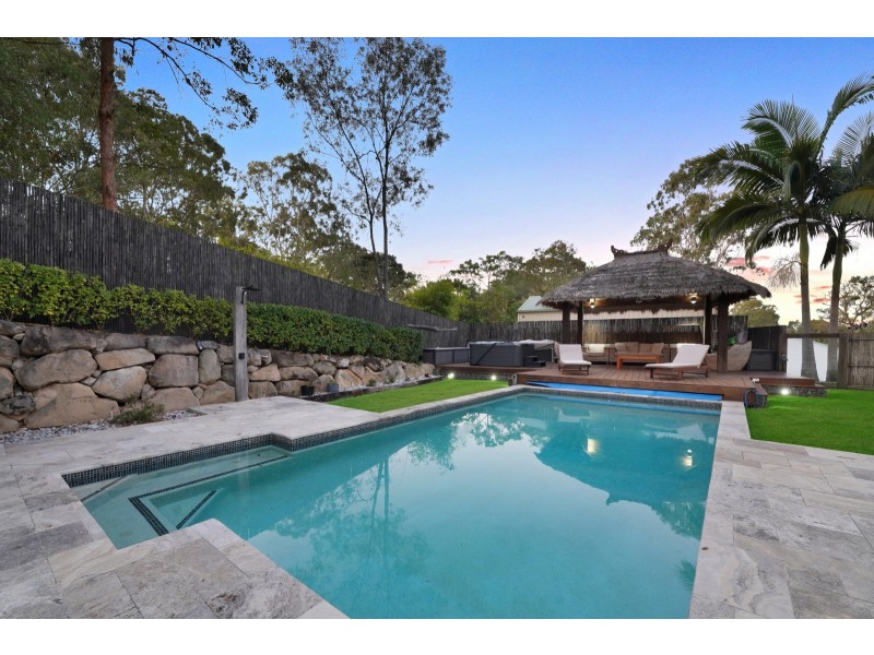 5 Quambone Street, Worongary QLD 4213