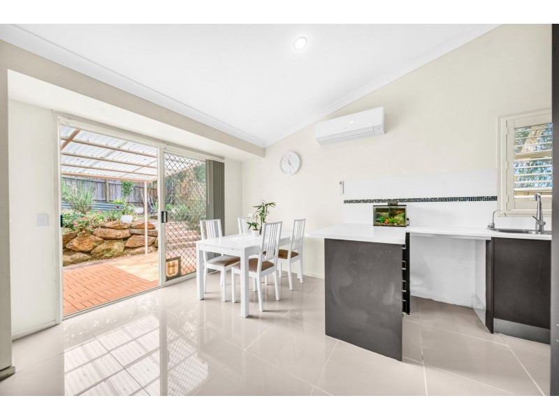 10/2-4 Penda Court, Merrimac QLD 4226